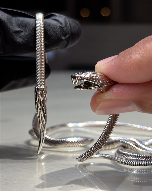 Premium Silver Snake Head Necklace – Flexible Serpent Chain Jewelry