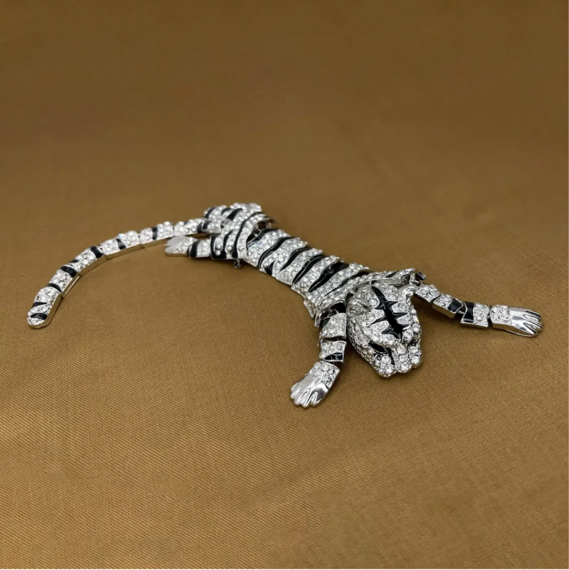 Luxury Crystal Tiger Brooch
